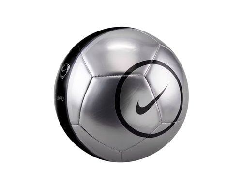 Nike Ball NK ACADEMY T90 METALLIC SP26 Grösse: 4 Farbe: Metallic Silver/Black