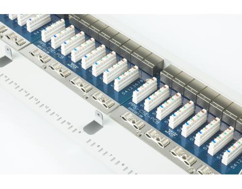 equip 19 Patchpanel: 24 Port, 1HE, grau Cat.5e, zu 19 Serverschrank