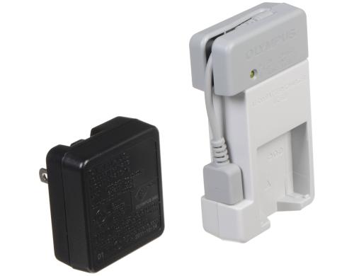 Olympus Akkuladegert UC-50 fr LI-50B